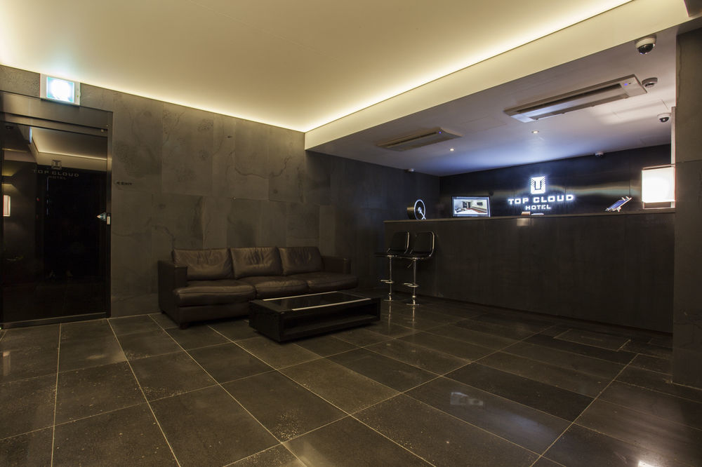 Suwon Top Cloud Hotel Esterno foto