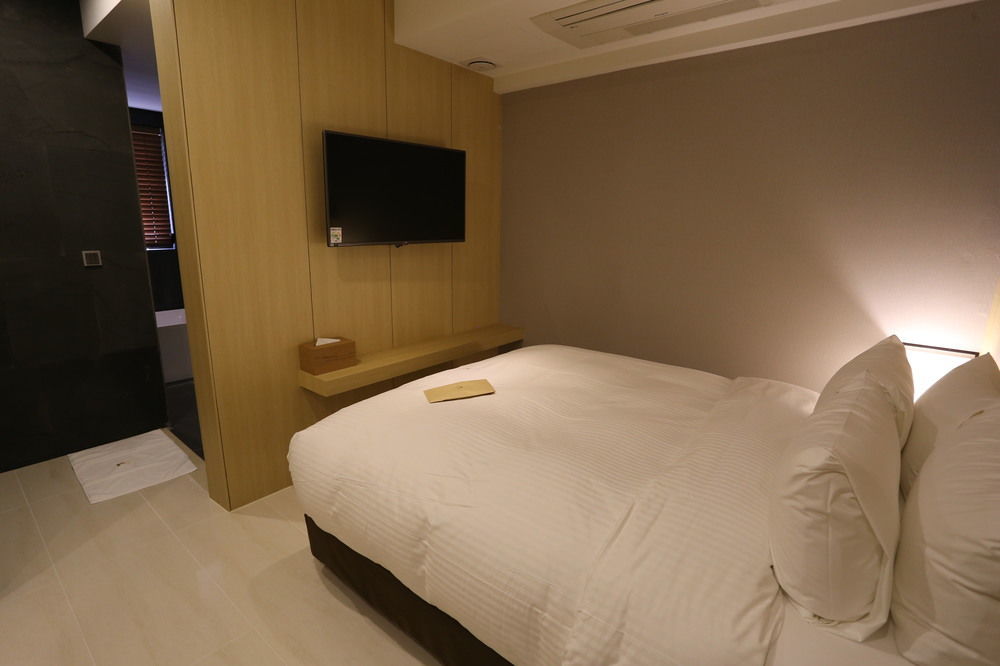 Suwon Top Cloud Hotel Esterno foto