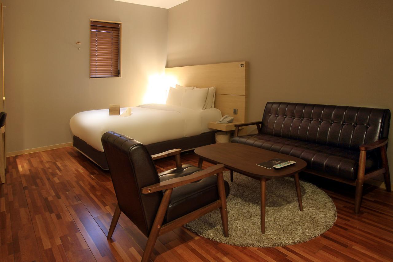 Suwon Top Cloud Hotel Esterno foto
